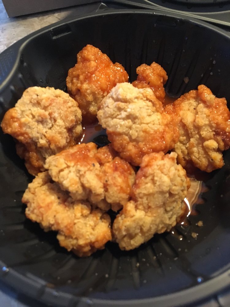 PIZZA HUT Updated September 2024 330 W 1st St, Havre, Montana