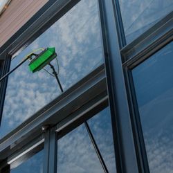 Pure View Windows
