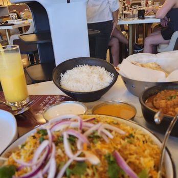 Aura Indian Food Paradise - Indian Near Me - Ashburn, Virginia