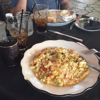 Moonshine Grill - Green chili mac and cheese with chicken and a blind mule.. soooo good - Southern Near Me - Austin, Texas Moonshine Grill - Green chili mac and cheese with chicken and a blind mule.. soooo good - Southern Near Me - Austin, Texas