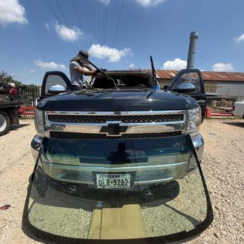 Service Auto Glass - Windshield Installation & Repair Near Me - Fort Worth, Texas Service Auto Glass - Windshield Installation & Repair Near Me - Fort Worth, Texas