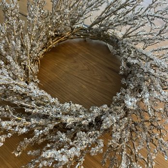 Blue Orchid - Picked up this gorgeous wreath - Furniture Stores Near Me - Woodland, Washington Blue Orchid - Picked up this gorgeous wreath - Furniture Stores Near Me - Woodland, Washington