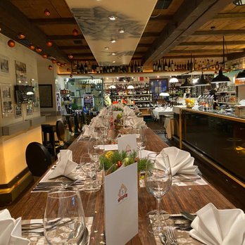 Schicker Restaurant - Catering - Vinothek - Café - Rösterei - Silvester - Austrian Near Me - Kapfenberg, 6