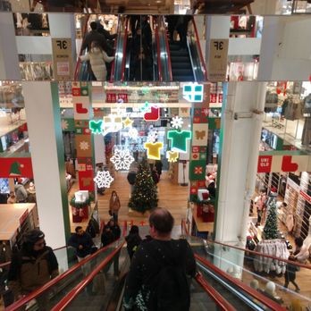 UNIQLO - Women's Clothing Near Me - New York, New York