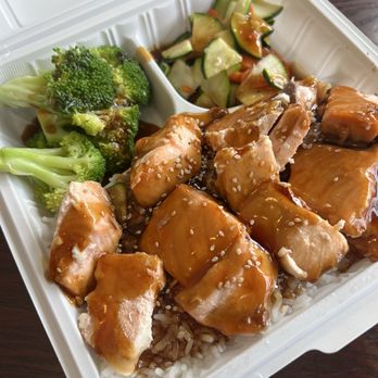Taisho - Large salmon teriyaki - Japanese Near Me - Monrovia, California