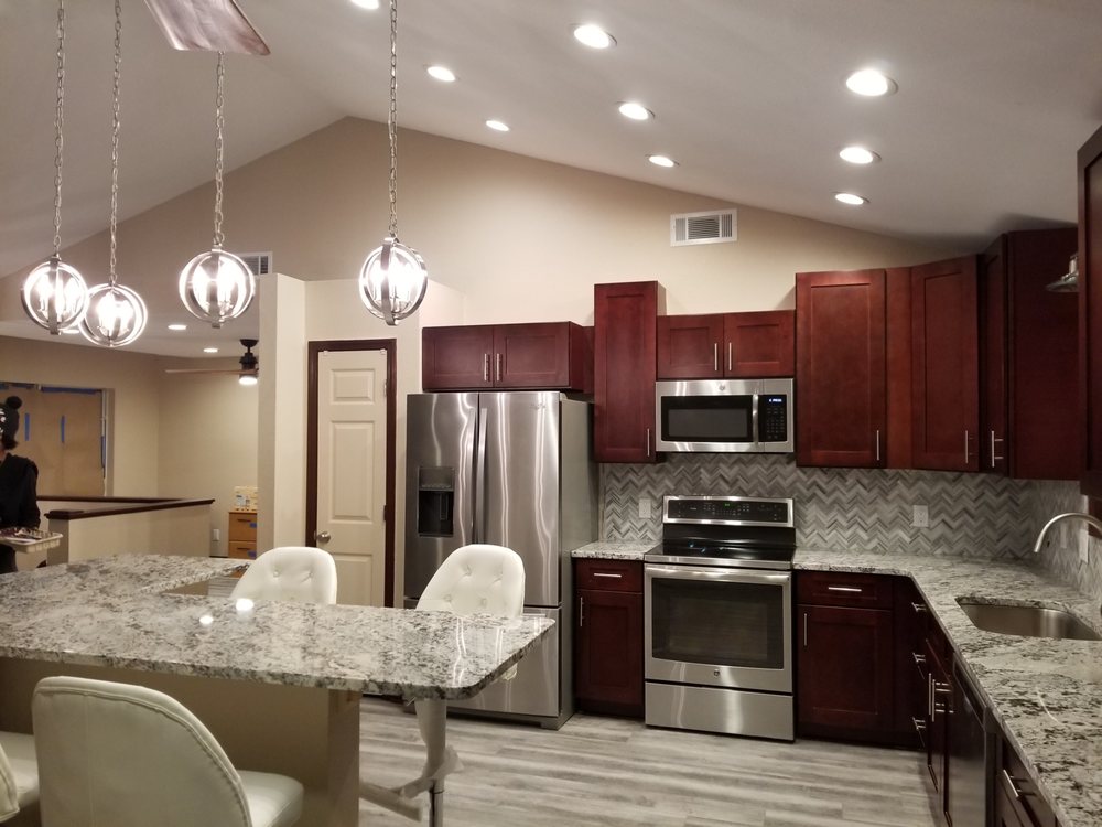 Slide of Harris & Holmes General Contractors & Construction