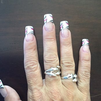 Queen Chico Nails & Spa - Nail Salons Near Me - Chico, California