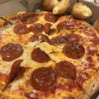 Fat Jimmy’s Pizza - Tonight's pizza looked better than it tasted. Light on cheese and a bit dry. - Buffets Near Me - Louisville, Kentucky Fat Jimmy’s Pizza - Tonight's pizza looked better than it tasted. Light on cheese and a bit dry. - Buffets Near Me - Louisville, Kentucky