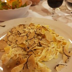 Pizzeria LE Mura di Nocentini Ettorina - Norcina mit Trüffel