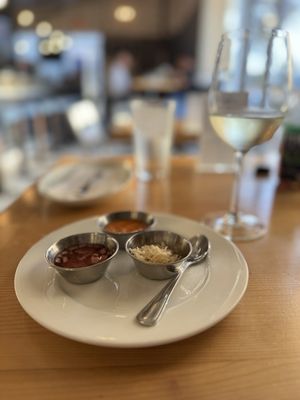 Shuck Oyster Bar by null