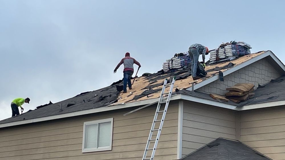 Slide of Daveo’s Roofing