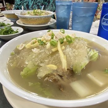 Tip Top Motel Cafe & Bakery - Famous Oxtail Soup "Favorite of Kauai" - Hotels Near Me - Lihue, Hawaii Tip Top Motel Cafe & Bakery - Famous Oxtail Soup "Favorite of Kauai" - Hotels Near Me - Lihue, Hawaii