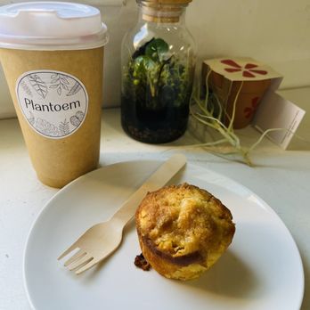 Plantoem - Cafes Near Me - Honolulu, Hawaii