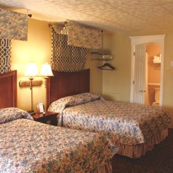 Plaza Motor Motel