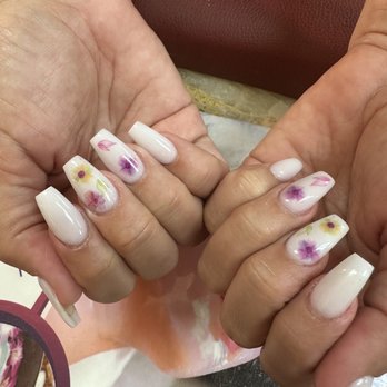 Model Nails - Nails - Nail Salons Near Me - Sacramento, California