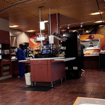 Silverton Hospital - Counter area of cafe - Hospitals Near Me - Silverton, Oregon Silverton Hospital - Counter area of cafe - Hospitals Near Me - Silverton, Oregon