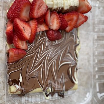Le Cafe Du Parc - Special Belgian Crepe - Cafes Near Me - Irvine, California