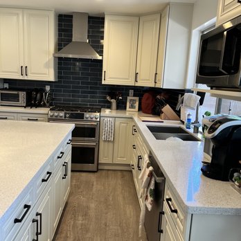 Monkeys Refacing Cabinets - Kitchen - Cabinetry Near Me Monkeys Refacing Cabinets - Kitchen - Cabinetry Near Me