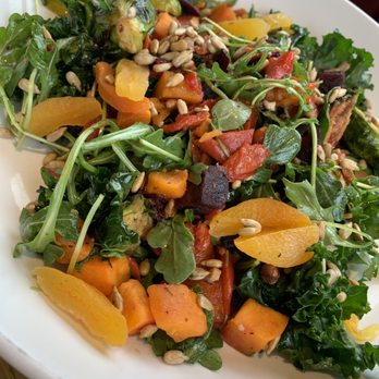 Silver Diner - Warm Roasted Local Veggie Salad - New American Near Me - Elkridge, Maryland