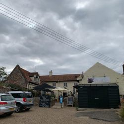 Dun Cow - Outside