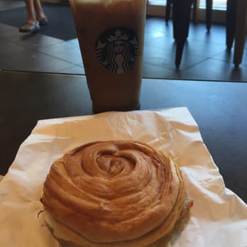 Starbucks - Coffee & Tea Near Me - Islandia, New York Starbucks - Coffee & Tea Near Me - Islandia, New York