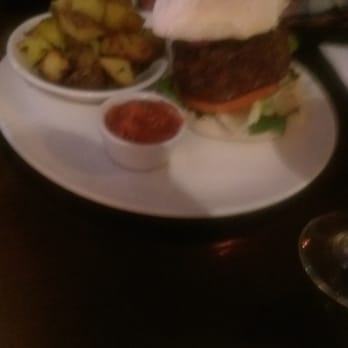 Liberty Grill - Classic burger with rustic potatoes - Burgers Near Me - Cork, Colorado