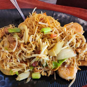 Pineapple Village - Singapore Noodles - Asian Fusion Near Me - Gilroy, California Pineapple Village - Singapore Noodles - Asian Fusion Near Me - Gilroy, California