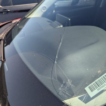 Avis Rent A Car - 6 inch crack in window. that's how they rented it to us. - Car Rental Near Me - Roseville, California Avis Rent A Car - 6 inch crack in window. that's how they rented it to us. - Car Rental Near Me - Roseville, California