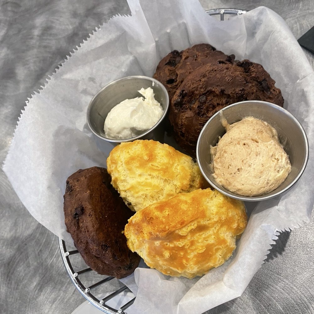 Twisted Biscuit - Half Dozen Biscuit Basket - Breakfast & Brunch Near Me - Cape Girardeau, Missouri Twisted Biscuit - Half Dozen Biscuit Basket - Breakfast & Brunch Near Me - Cape Girardeau, Missouri