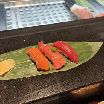 EDOBOY Standing Sushi Bar - toro salmon - Sushi Bars Near Me - Orlando, Florida