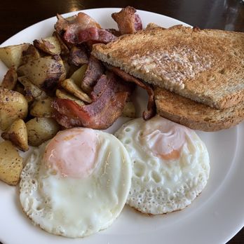 Sunny Day Cafe - Filipino Near Me - Campbell River, British Columbia Sunny Day Cafe - Filipino Near Me - Campbell River, British Columbia