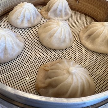 Yu Noodles - Pork Soup Dumplings (6pcs) - Chinese Near Me - Herndon, Virginia Yu Noodles - Pork Soup Dumplings (6pcs) - Chinese Near Me - Herndon, Virginia
