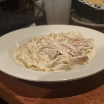 Cucina Tagliani - Chicken fettuccine - Italian Near Me - Glendale, Arizona Cucina Tagliani - Chicken fettuccine - Italian Near Me - Glendale, Arizona