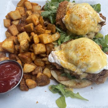 Baker's Crust Artisan Kitchen - Swanky Benedict - Breakfast & Brunch Near Me - Ashburn, Virginia