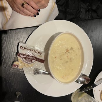 Dive Oyster House - Clam chowder - Seafood Near Me - Briarcliff Manor, New York