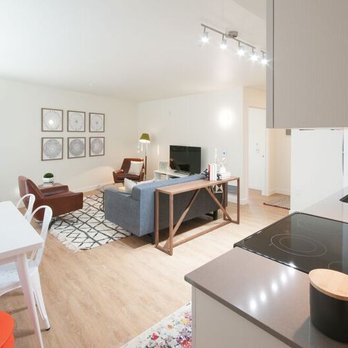 East Howe Steps by Western Heritage - 1 bedroom living room. - Apartments Near Me - Seattle, Washington East Howe Steps by Western Heritage - 1 bedroom living room. - Apartments Near Me - Seattle, Washington