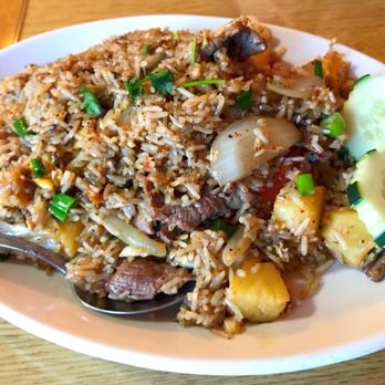 Chada Thai Restaurant - Pineapple Fried Rice with Beef (they don't skimp on meat over here) - Thai Near Me - Seattle, Washington
