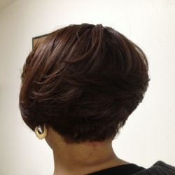 Shampoo, haircut, & style
