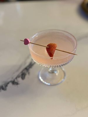 IVY Kitchen + Cocktails by null