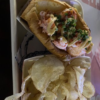 Lobster Me - Cold Lobster Roll with Salt and Vinegar Chips - Seafood Near Me - Las Vegas, Nevada Lobster Me - Cold Lobster Roll with Salt and Vinegar Chips - Seafood Near Me - Las Vegas, Nevada