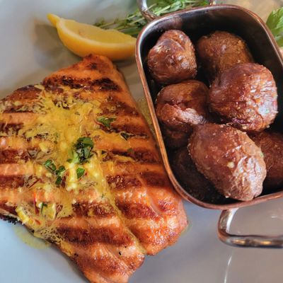 The Bistro at Lake Chelan by null
