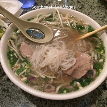 Pho Saigon 8 - Large pho with rare beef and tripe - Vietnamese Near Me - Las Vegas, Nevada Pho Saigon 8 - Large pho with rare beef and tripe - Vietnamese Near Me - Las Vegas, Nevada