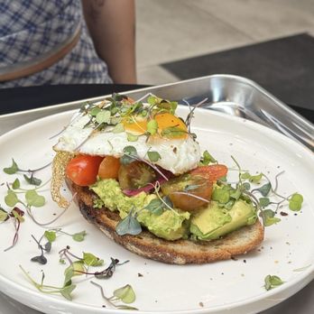 Motiq - Avocado Toast - Coffee & Tea Near Me - Los Angeles, California Motiq - Avocado Toast - Coffee & Tea Near Me - Los Angeles, California