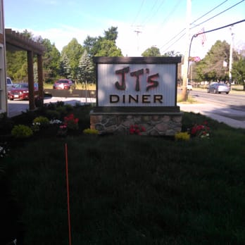 JT's Diner - nice picture of the sign in their front yard - Diners Near Me - Willoughby, Ohio JT's Diner - nice picture of the sign in their front yard - Diners Near Me - Willoughby, Ohio