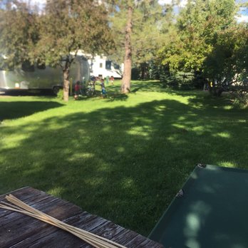 Truckee River RV Park - RV Parks Near Me - Truckee, California Truckee River RV Park - RV Parks Near Me - Truckee, California