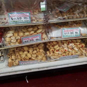 Bommarito Bakery - Mom bought a pound of assorted butter flavored cookies for $ 8.99 lb. - Bakeries Near Me - Saint Clair Shores, Michigan