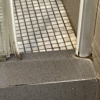 TRYP by Wyndham Isla Verde - Mold and filth in shower corner and filthy shower floor - Hotels Near Me - Carolina, Puerto Rico TRYP by Wyndham Isla Verde - Mold and filth in shower corner and filthy shower floor - Hotels Near Me - Carolina, Puerto Rico