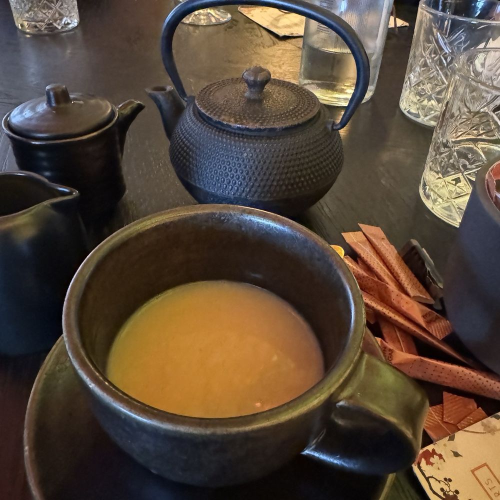 The Ivy Leeds - My Tea - British Near Me - Leeds, XWY