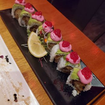 Tane Vegan Izakaya - Ewa roll - Sushi Bars Near Me - Honolulu, Hawaii