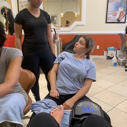 Luxury Nails - Let's stop and talk to my coworker....
